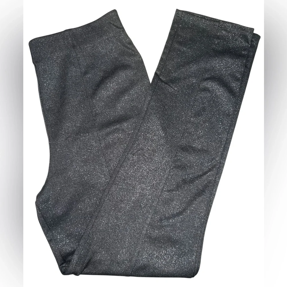 Live To Be Spoiled Women’s Black Gold Glitter Knit Leggings NWT Size L - Picture 2 of 6